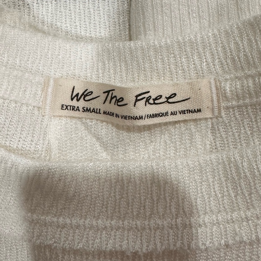 WE THE FREE White Thermal Long Sleeve with Hole Thumbs Size XS‎ - Picture 3 of 4